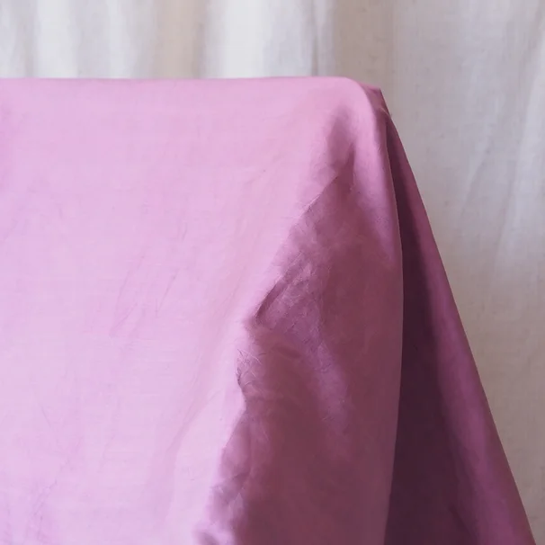 ผ้าคลุมไหล่ผ้าไหม ผืนใหญ่ มัดย้อม มีชายครุย ขนาด 100x200ซม. สีชมพู รหัส ZYH-CT-102667