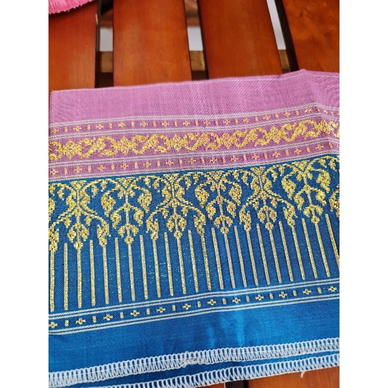 ตีนต่วยไหมแท้ทอมือยกดิ้นทอง ขนาด 7.5นิ้วx2เมตร สีฟ้า สีชมพู รหัส WN-119-05076813