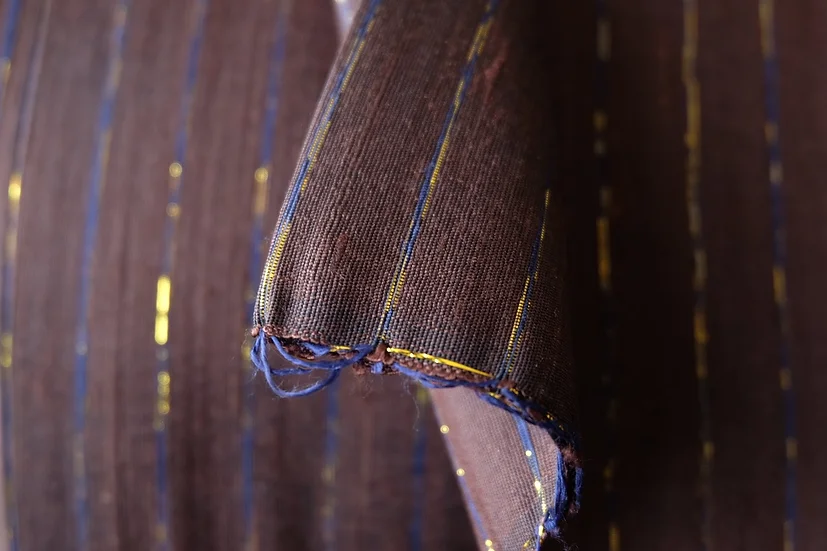 ผ้าไหม ลายริ้ว ไหมแท้ multicolor สีน้ำตาลเข้ม ขายตามความยาวหลา รหัส MC-CT-100273