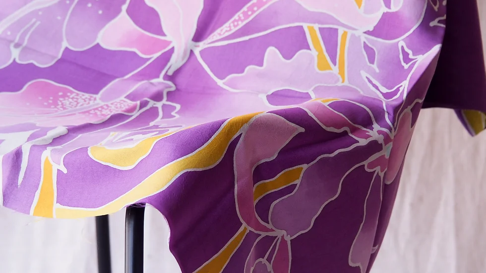 ผ้าไหมทอมือ เพ้นท์บาติก เฉดสีม่วง ขายตามความยาวหลา รหัส A11-CT-102056