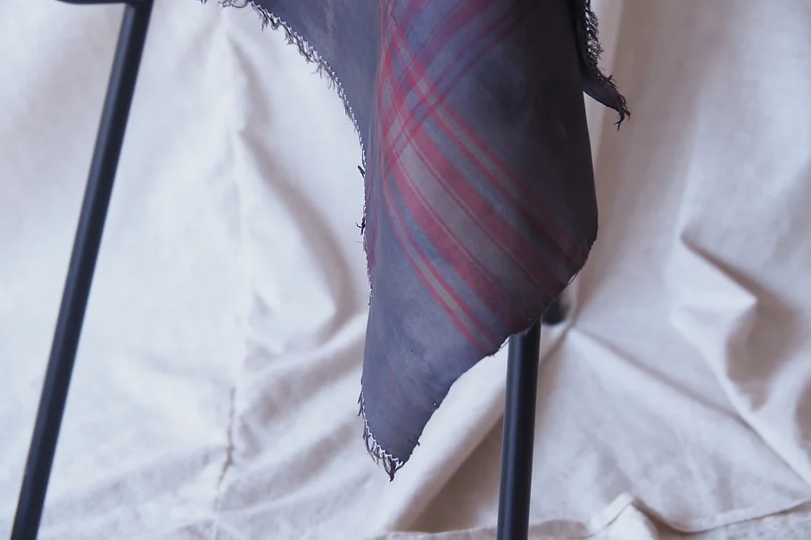 ผ้าพันคอผืนสี่เหลี่ยม ขนาด 65x65ซม. สีเทากรมท่า รหัส ZTG-CT-102692