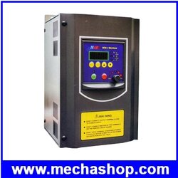 อินเวอร์เตอร์ปั้มน้ำ อินเวอร์เตอร์สำหรับโซล่าเซลล์ พลังงานแสงอาทิตย์ 220V 2HP (2แรง) 1เฟส 8A Solar Pump Inverter (ใช้กับปั้มน้ำกินกระแสไม่เกิน 8แอมป์)