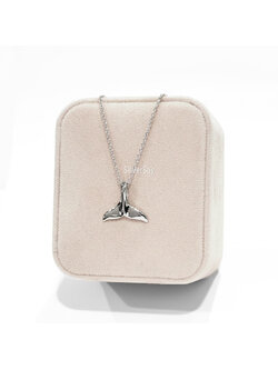 จี้หางปลาวาฬ