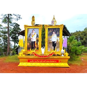 ผลงานซุ้มเฉลิมพระเกียรติ อบต.แจ่มหลวง