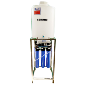 เครื่องกรองน้ำ RO ขนาดกลาง มีถังเก็บน้ำPE (Food grade)
