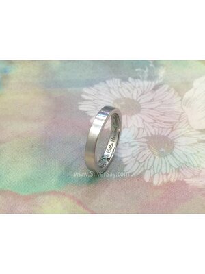 แหวนเกลี้ยงแหวนสลักชื่อ/สลักข้อความ "Favorite Hello Hardest Goodbye" เงินแท้ 925 แลขนแมว ชุบทองคำขาว