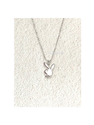 จี้กระต่ายเพลย์บอย Playboy ตาฝังเพชรสวิส 1 เม็ด/ขนาดกลาง