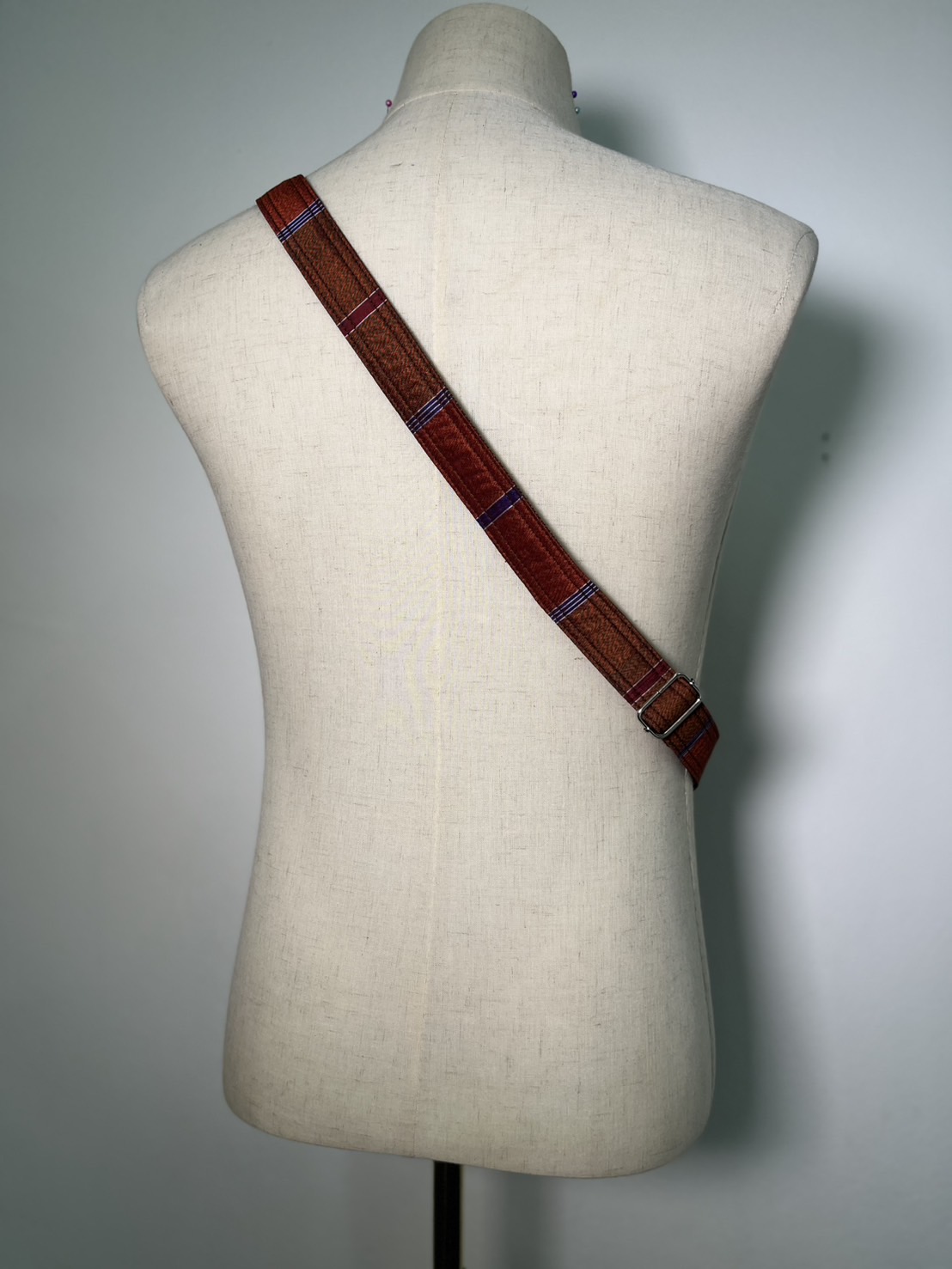 สั่งตัด กระเป๋าเป้คาดอก ขนาด 8x13นิ้ว (ไม่รวมผ้า) รหัส GO-26