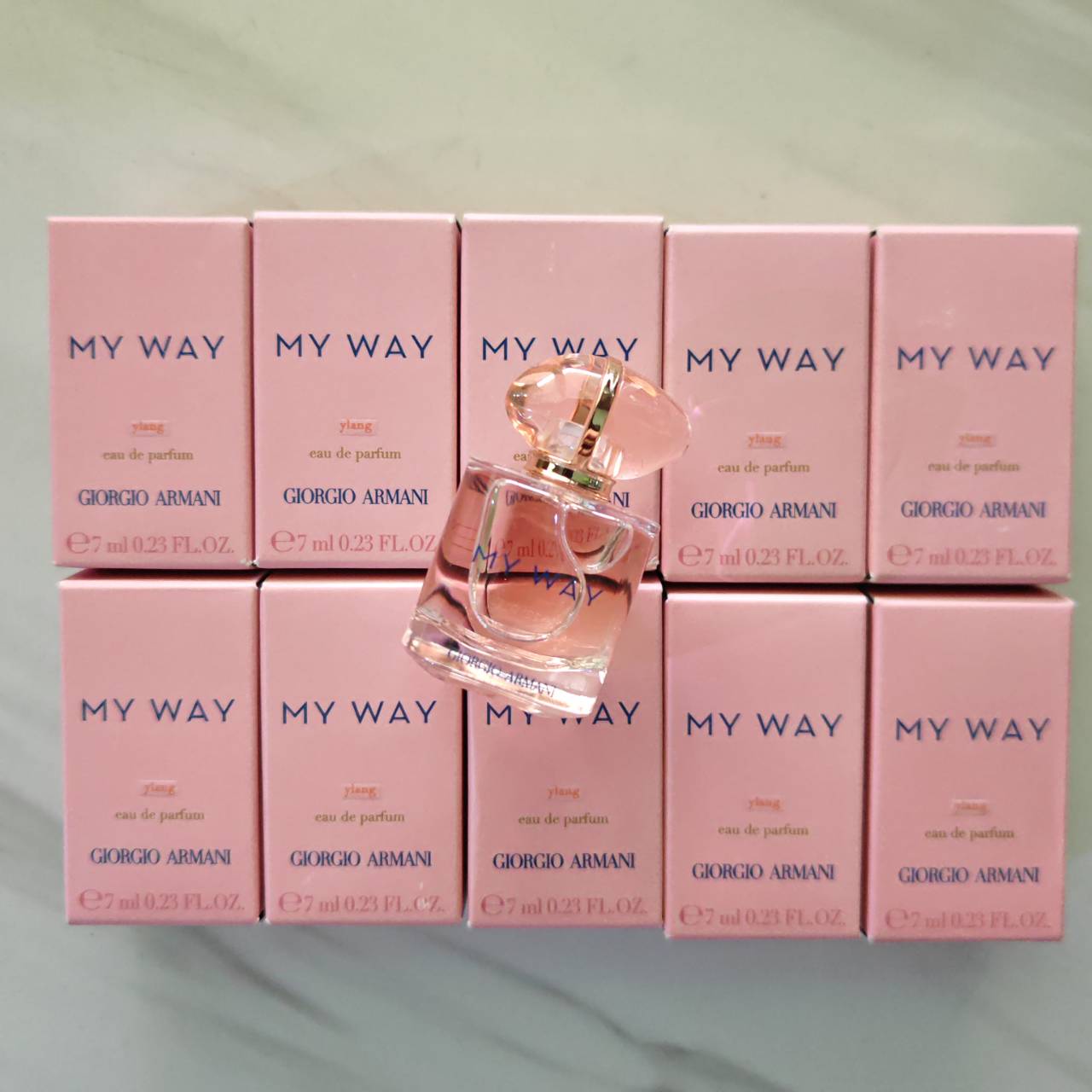 น้ำหอมจิ๋วมินิ Giorgio Armani My Way Ylang EDP 7ml แบบแต้มมีกล่อง ( Mini Perfume น้ำหอมขนาดพกพา) น้ำหอมจิ๋วมินิ ขวดน่ารัก ตั้งโชว์ก็สวย พกพาก็สะดวก หัวแต้มตามจุดชีพจร สำเนา