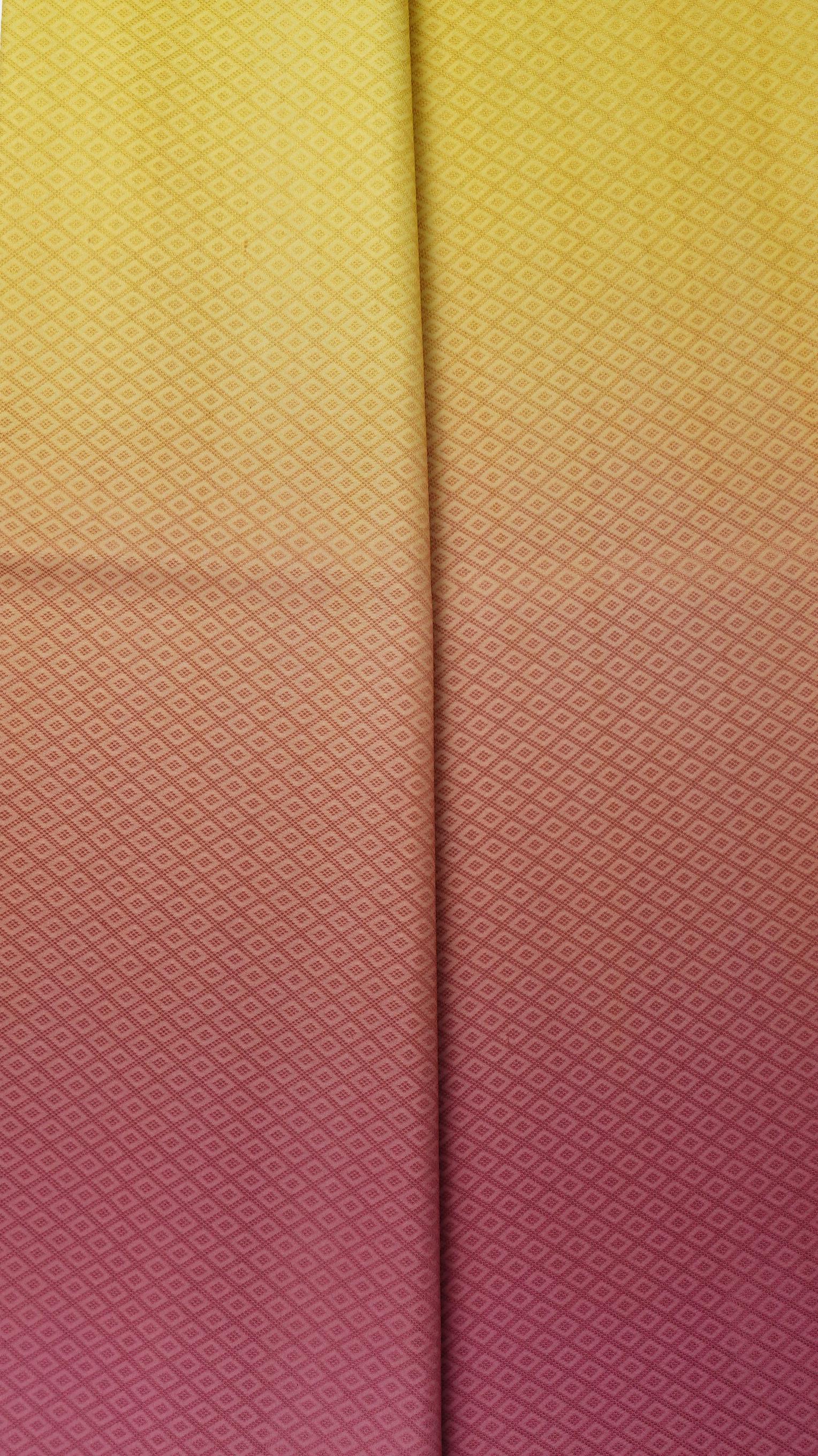 ผ้าไหมย้อมสไลด์สี ยกดอกลูกแก้ว สีเหลืองเข้ม-สีชมพูโอรส เลือกขนาด รหัส BT-TT-0224685