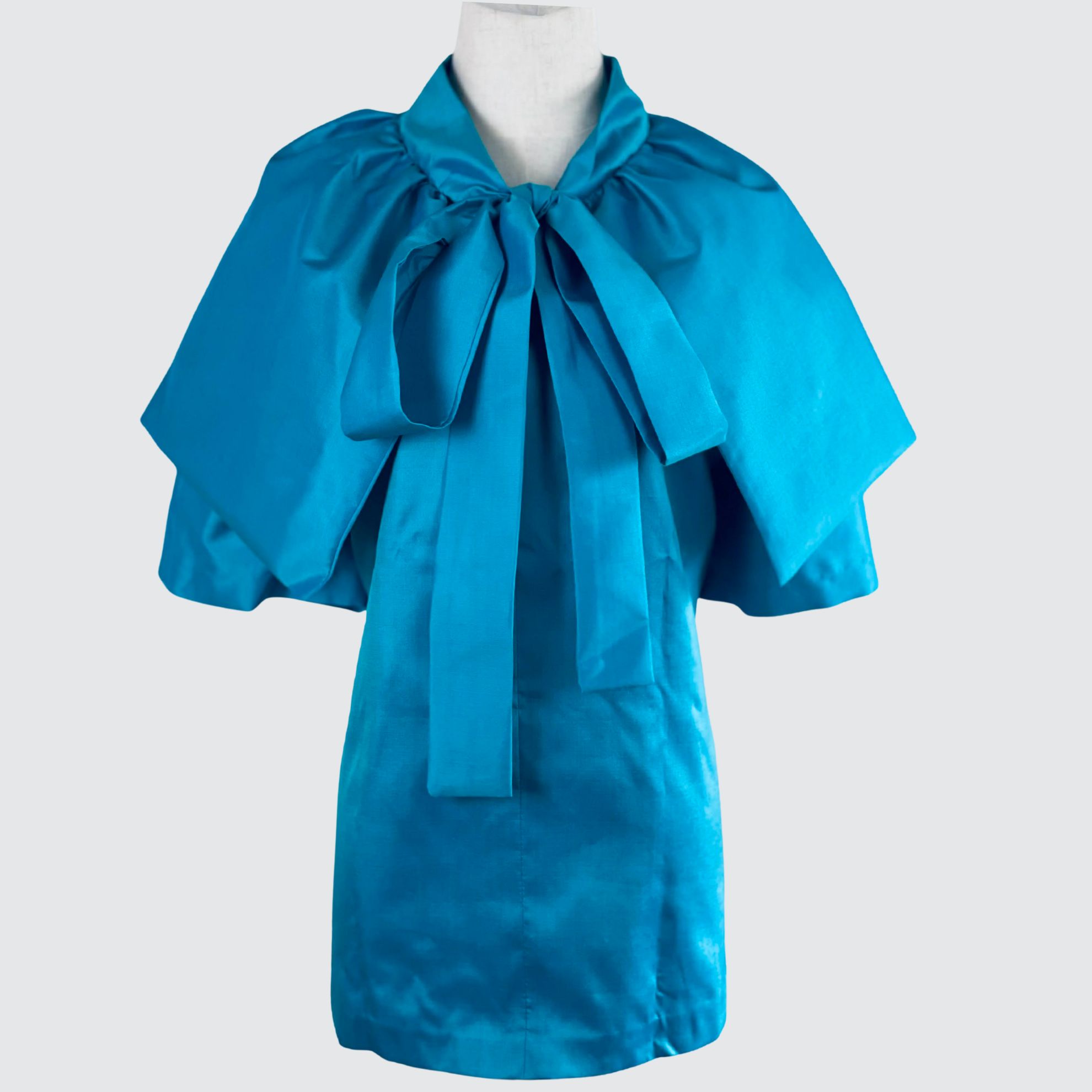 เสื้อแขนสั้น ตัดเย็บจากไหม ไหมแท้ 100% | ตัดเย็บตามรูปร่าง | เลือกผ้า ส่งไซส์ได้