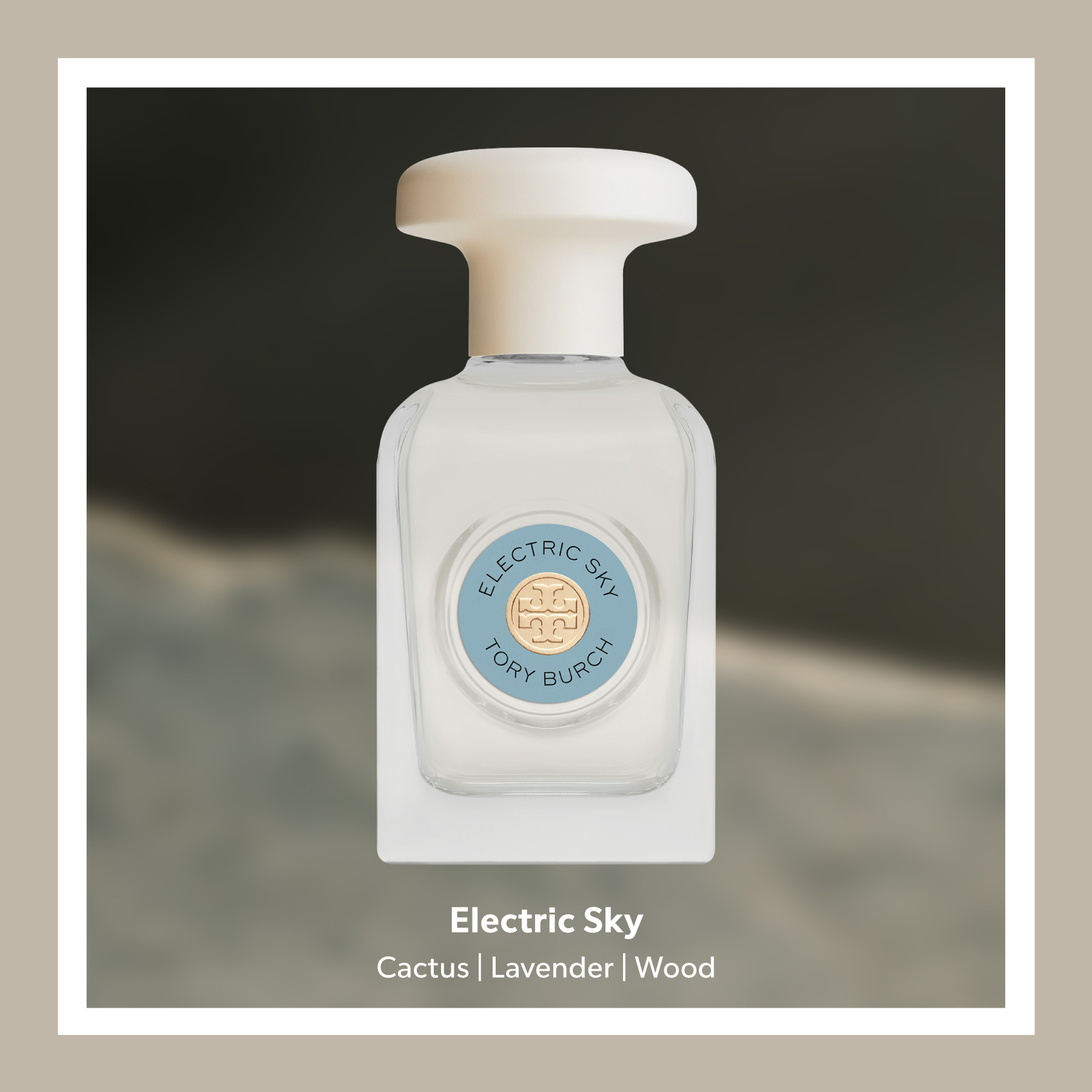น้ำหอมจิ๋วมินิ Tory Burch Electric Sky ขวดจิ๋ว 7.5ml ป้ายไทย ขอกรีดกล่องด้านบนเพื่อยัดให้แน่นป้องกันน้ำหอมซีม ( Mini Perfume น้ำหอมขนาดพกพา) น้ำหอมจิ๋วมินิ ขวดน่ารัก ตั้งโชว์ก็สวย พกพาก็สะดวก หัวแต้มตามจุดชีพจร