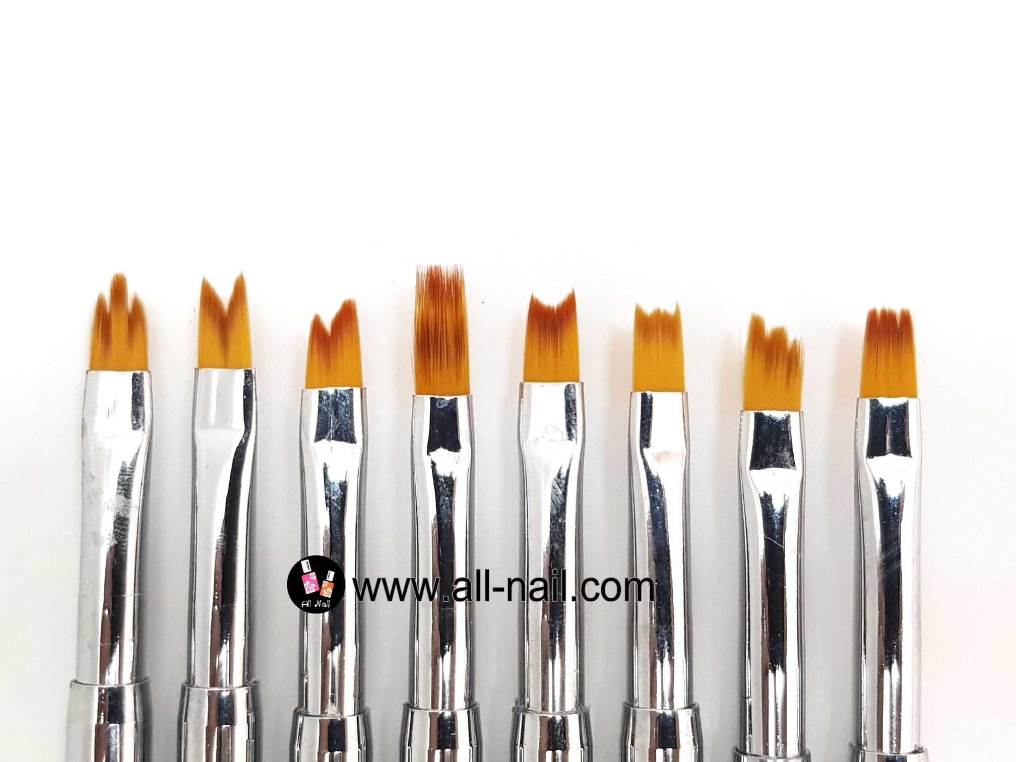 พู่กันเพ้นท์ (มีทั้งหมด8แบบ)