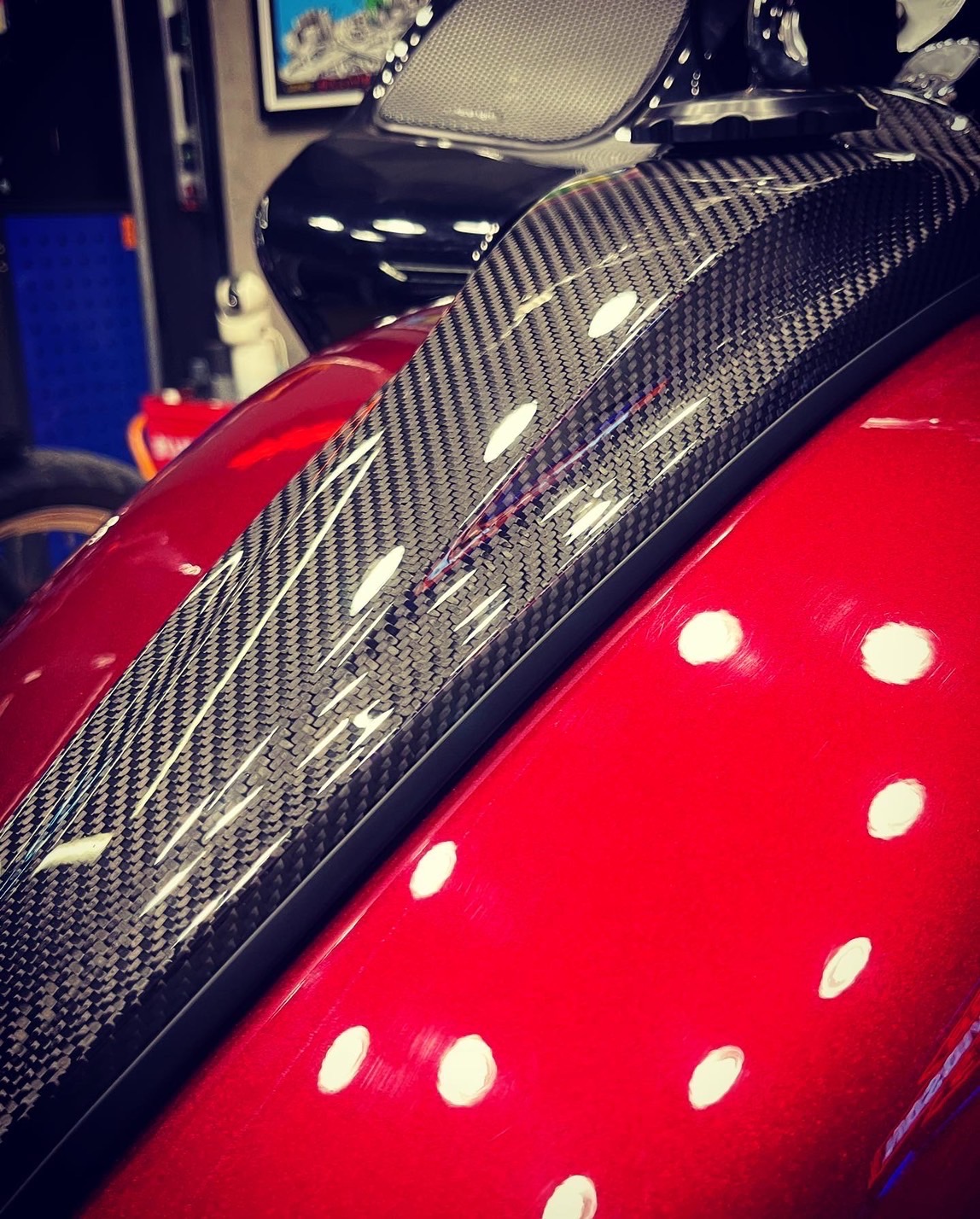 2008-2020 & Later Road Glide/Street Glide Carbon Fiber Dash