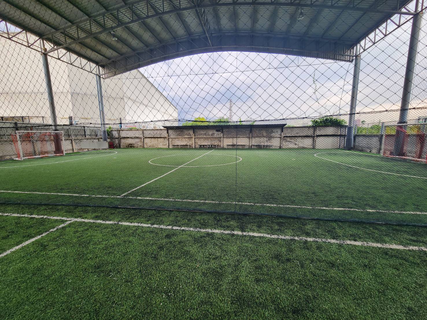 สนามฟุตบอลหญ้าเทียม7คน ขนาด33x53เมตร