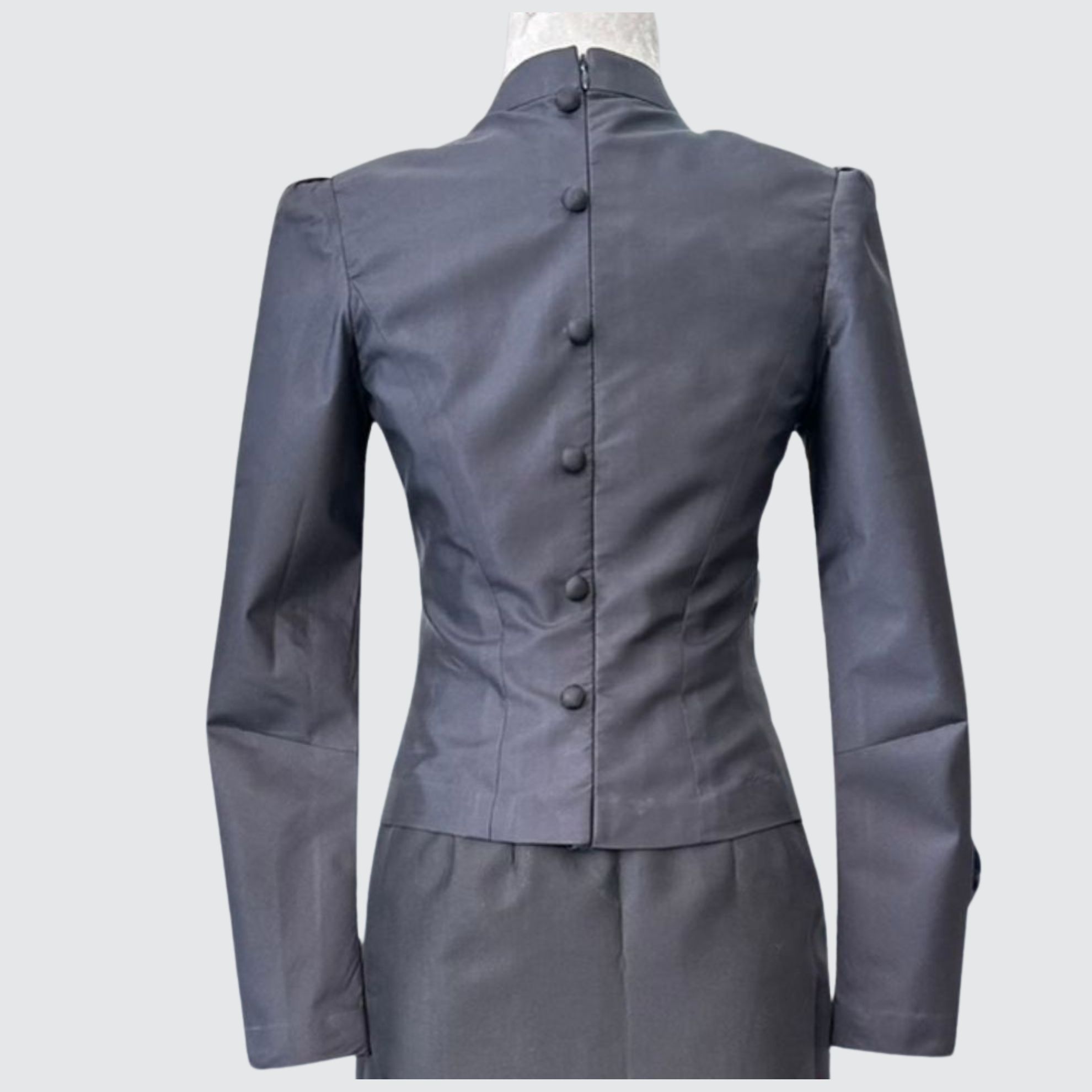 ชุดไทยจิตรลดาประยุกต์ เสื้อ+ผ้าถุงป้าย | ตัดเย็บตามรูปร่าง ผ้าไหมสีพื้น เนื้อเรียบ สีดำสนิท ไหมแท้ 100% | ส่งไซส์ได้