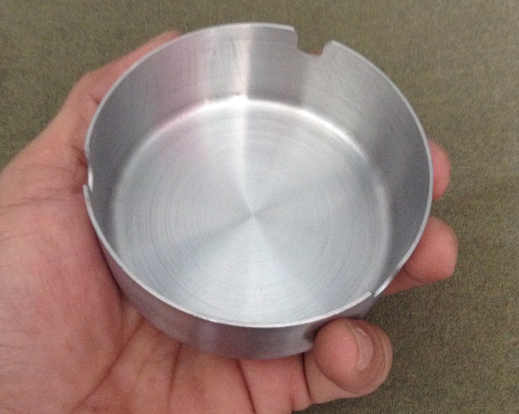 ที่เขี่ยบุหรี่ สแตนเลสอย่างดี สไตล์ zippo