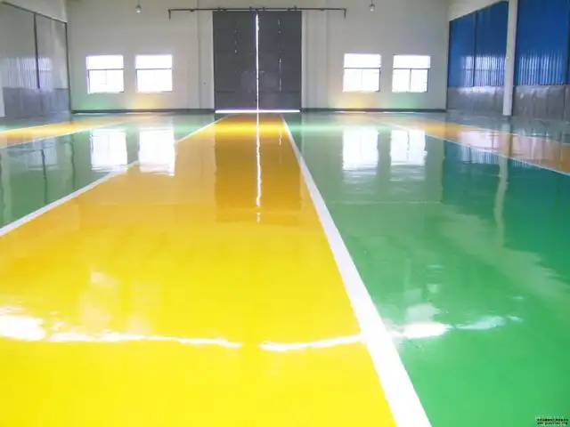 พื้นสนามกีฬา สีโพลียูรีเทน Polyurethane พื้นสนามฟุตซอล ตะกร้อบาสเกตบอล เทนนิส แบดมินตัน เทเบิลเทนนิส หนา7mm ราคา 2,800บาท
