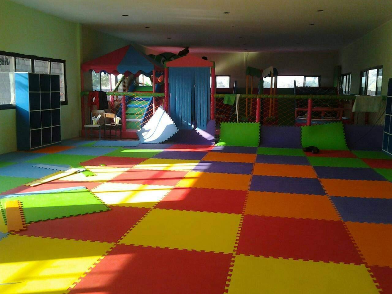 แผ่นโฟมจิ๊กซอว์ปูพื้น สนามมวย เทควันโด ขนาด 1 x 1 m ราคาเริ่มที่ 200 บาท