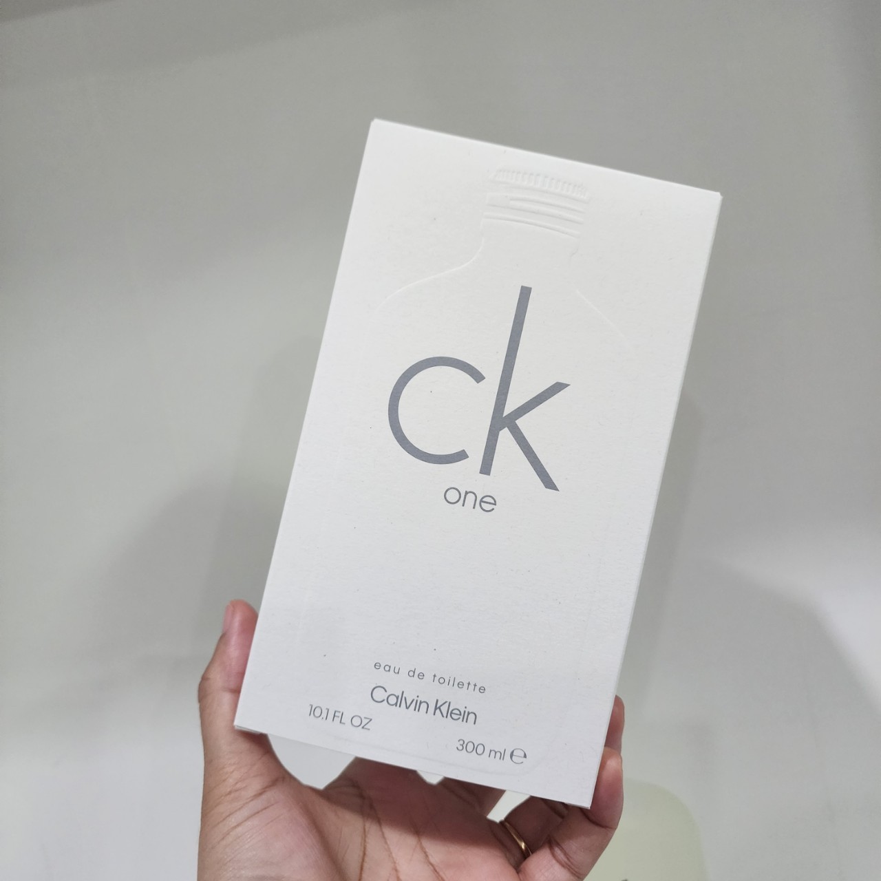 น้ำหอมแท้ Calvin Klein Ck One EDT 300 ML. กล่องจริง
