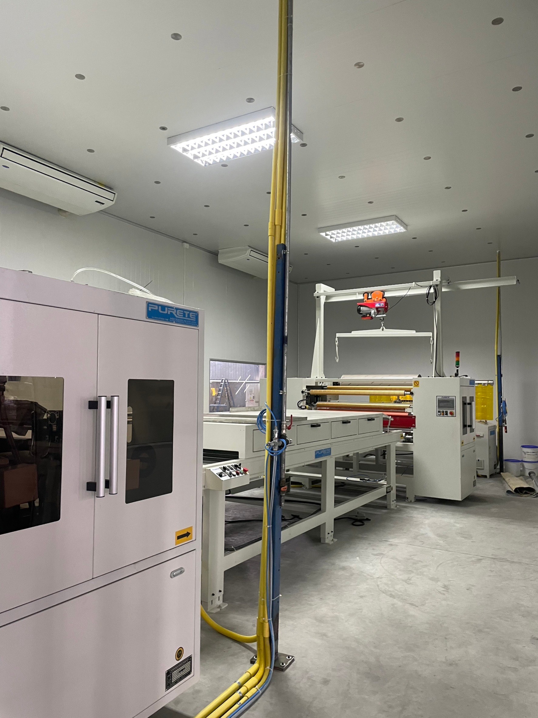 งานกั้นห้องให้เครื่องจักร กั้นห้องในโรงงาน กั้นห้องในโกดัง ระยอง