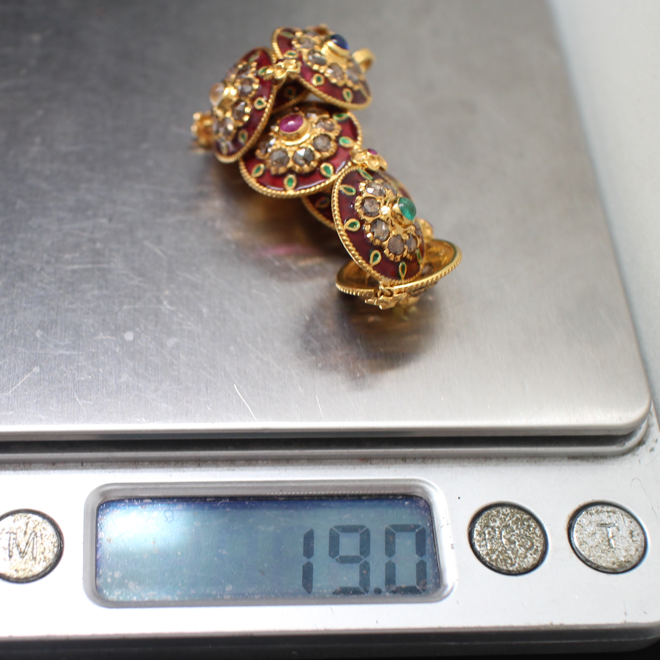 BL25113 สร้อยข้อมือนพเก้าล้อมเพชรซีกทองลงยา ทองแท้ 90% นน.รวม 19 กรัม ยาว 17.5 ซม.