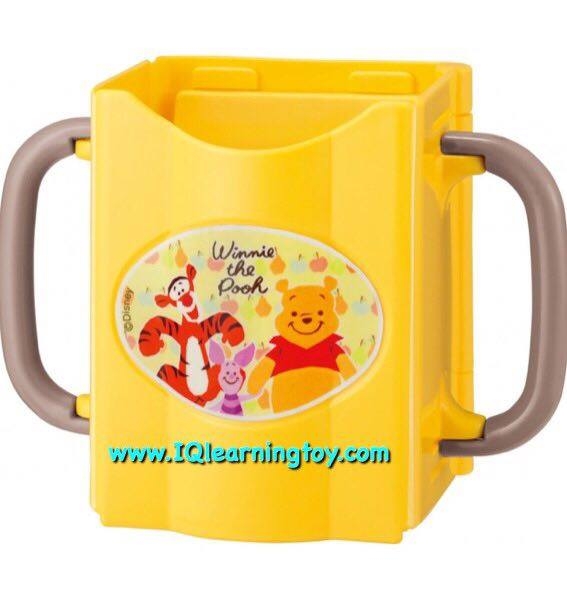 Combi - กันบีบกล่องนมลายพูห์และเพื่อน ของคอมบิ Combi Pooh Drink Holder สำหรับเด็กที่เริ่มหัดดื่มเครื่องดื่ม UHT จากกล่องไม่หกเลอะเทอะอีกต่อไป ส่งฟรี