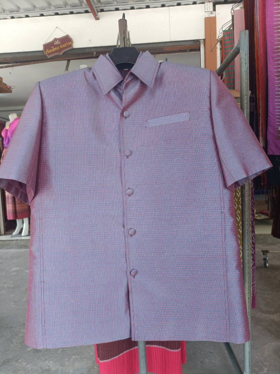 เสื้อซาฟารีคอปก แขนสั้น ผ้าไหมอัมปรม ไซต์ L รหัส DR-91-0604681403