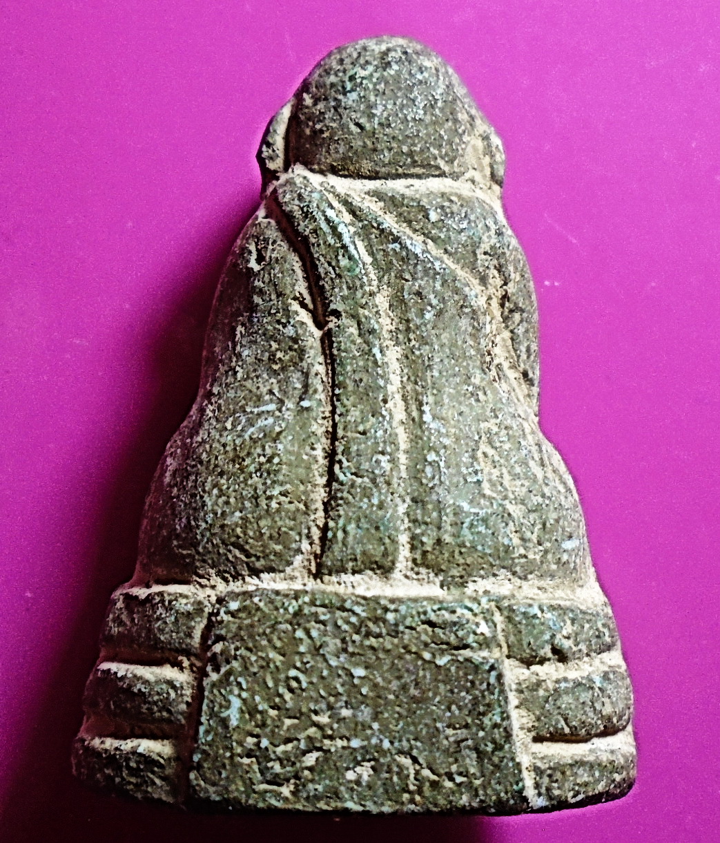 พระเทพโลกอุดร พิมพ์อรหันต์ใหญ่ลอยองค์ กรุวังหน้า