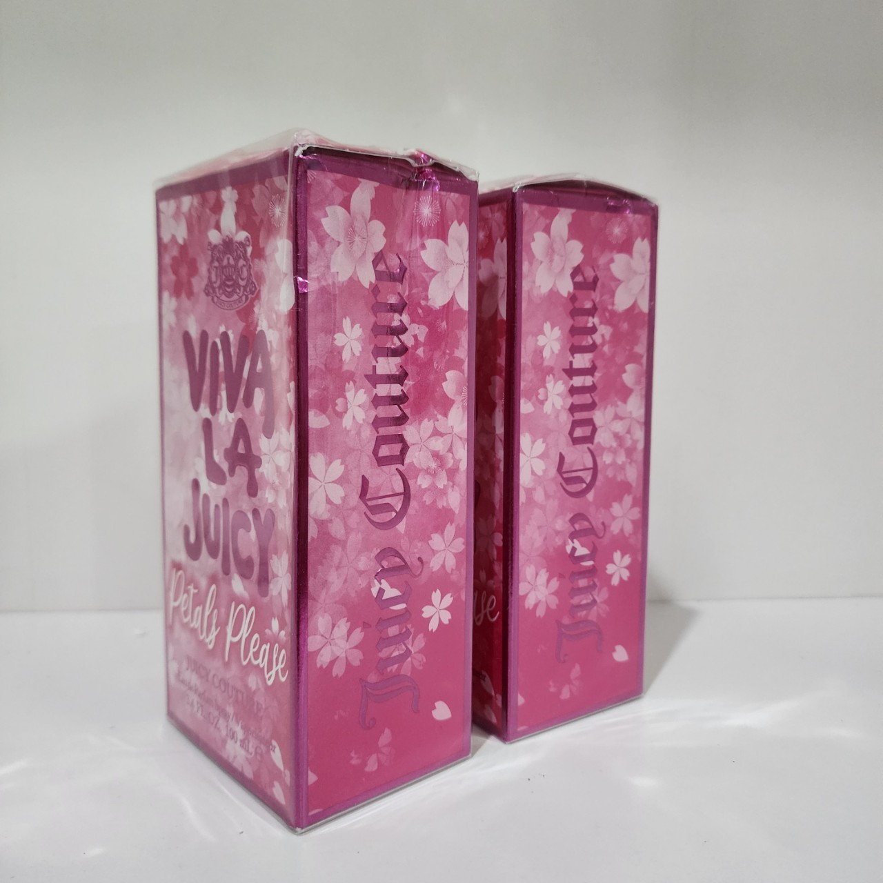 น้ำหอม Juicy Couture Viva La Juicy Petals Please 100ml กล่องซีล กล่องบุบ