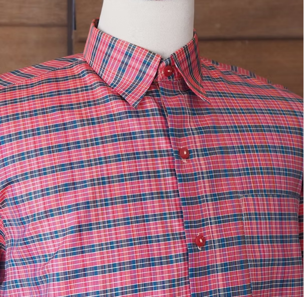 เสื้อเชิ้ตแขนยาว ผ้าไหมลายสก๊อต สีน้ำเงินสลับแดง รหัส DN-CT-SKU0305682