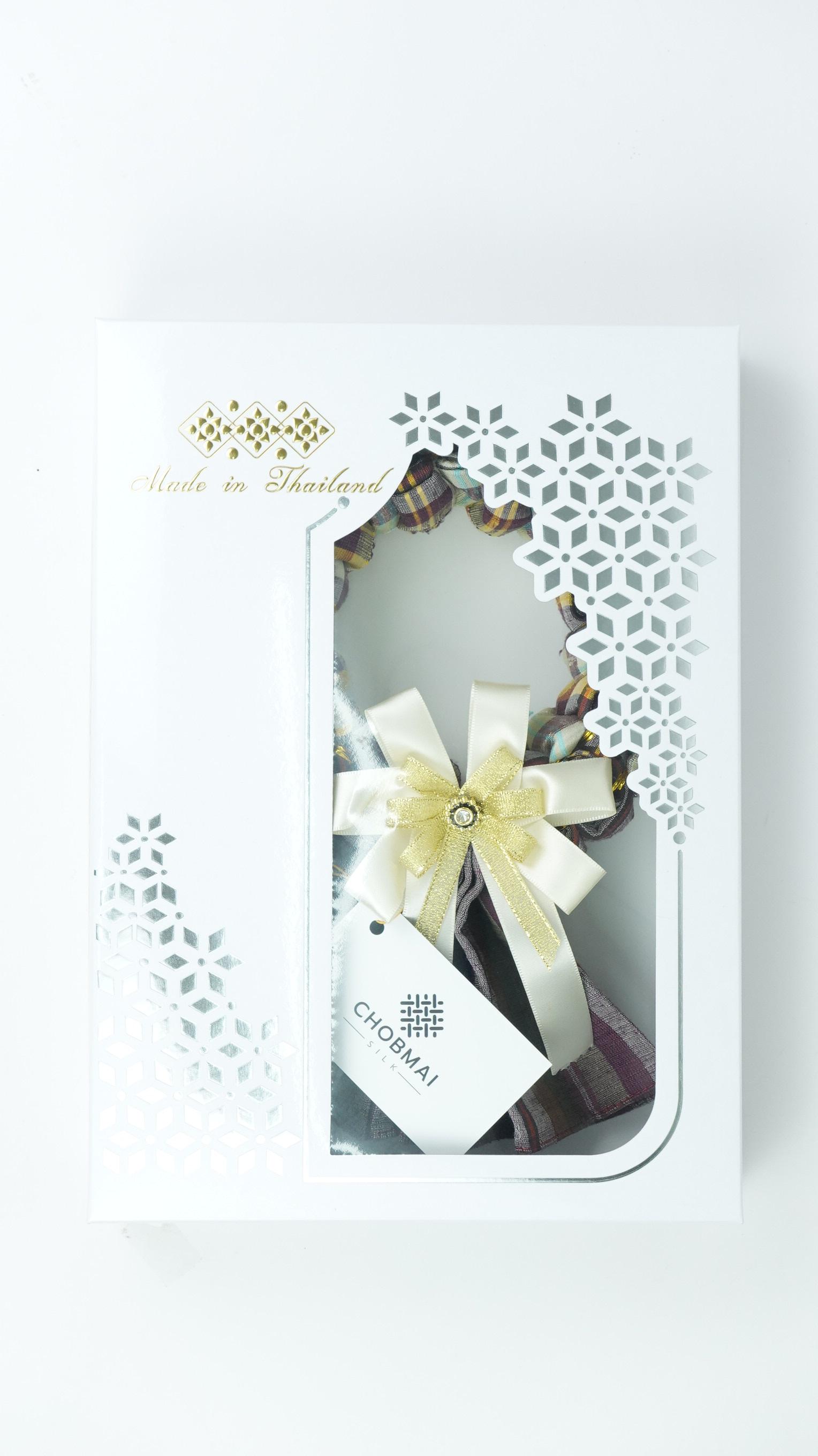 เซ็ตของขวัญ พวงมาลัย ผ้าขาวม้าไหมแท้