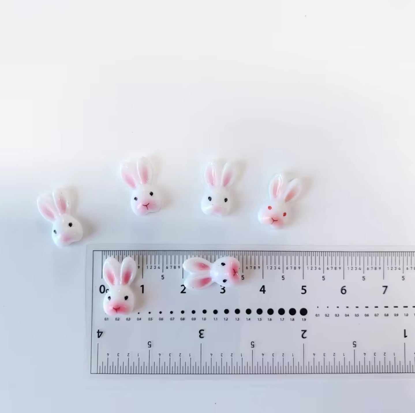 อะไหล่ติดเล็บ เครื่องประดับตกแต่งเล็บ รูปกระต่ายน้อย 20ชิ้น/แพ็ก