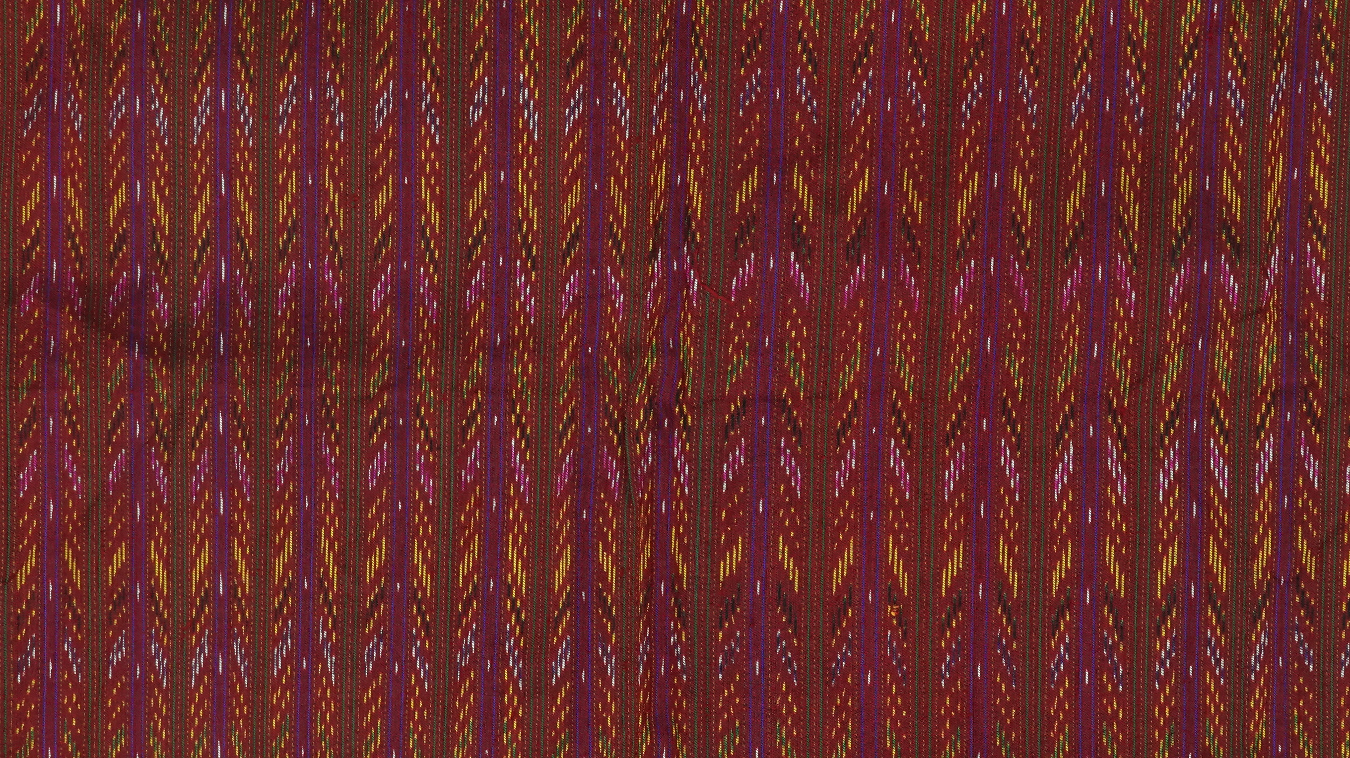 ซิ่น ผ้าไหม มัดหมี่ 3ตะกอ ไหมบ้าน ไหมแท้100% ขนาด 1x2เมตร ลายโฮล สีแดง รหัส R1A-ME-1019651