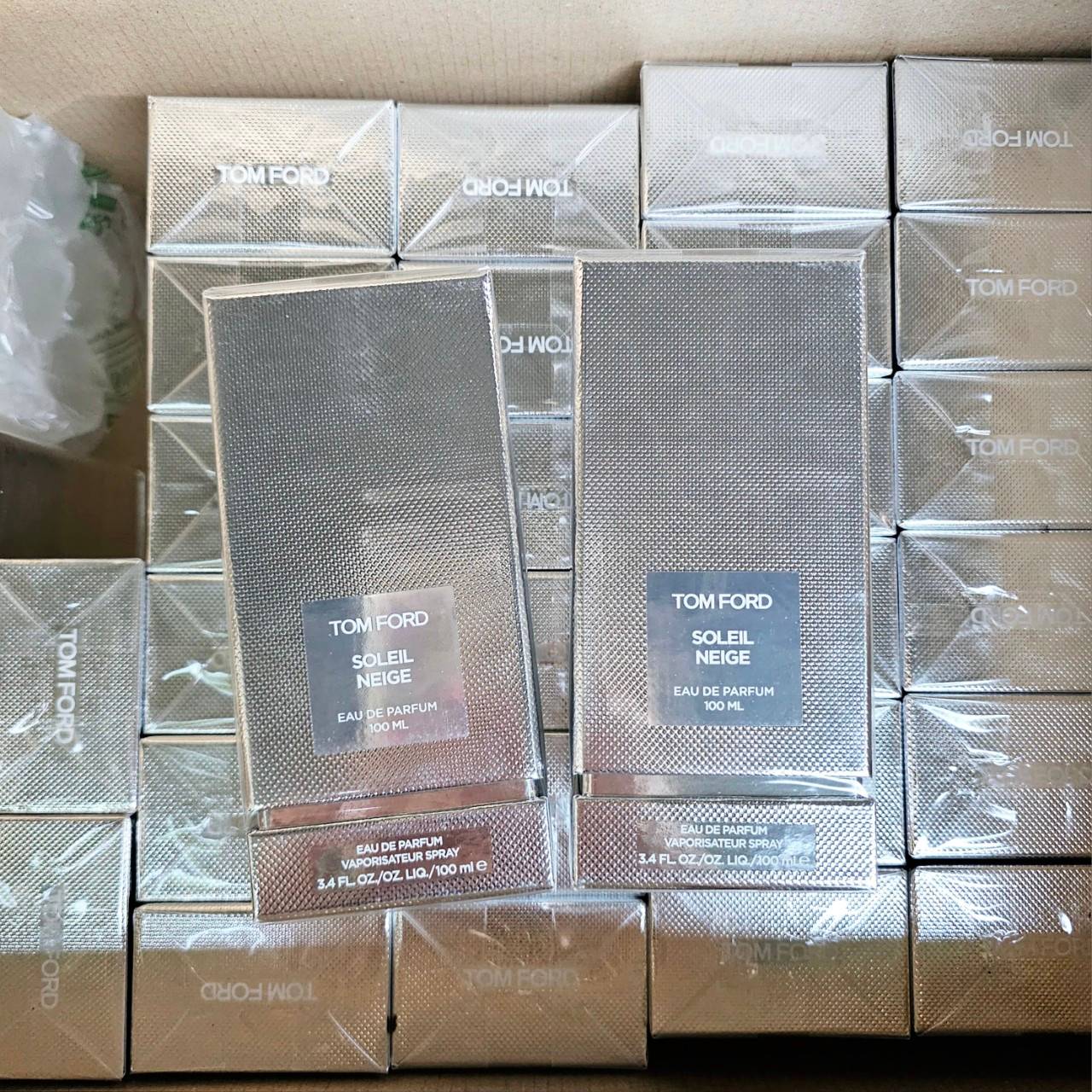 น้ำหอมแท้ Tom Ford Soleil Neige EAU DE PARFUM 100ml กล่องซีล