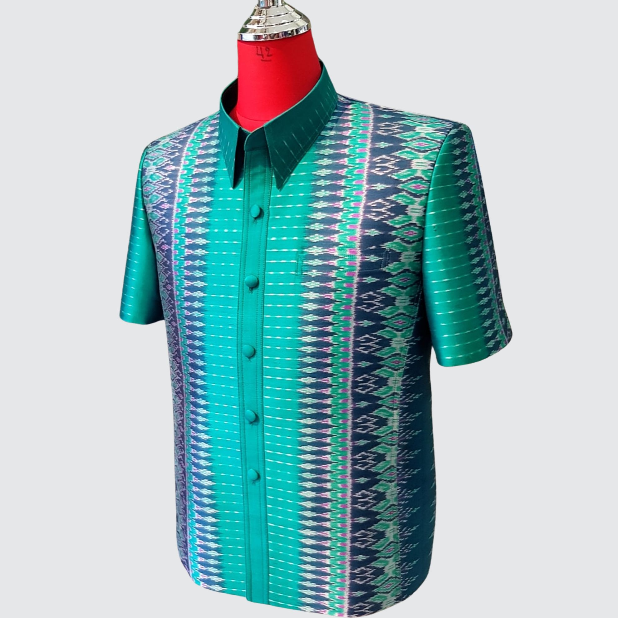 เสื้อสูทซาฟารี แขนสั้น ไหมมัดหมี่ลายเชิงล่าง| ตัดเย็บตามรูปร่าง | เลือกสีผ้า ส่งไซส์ได้