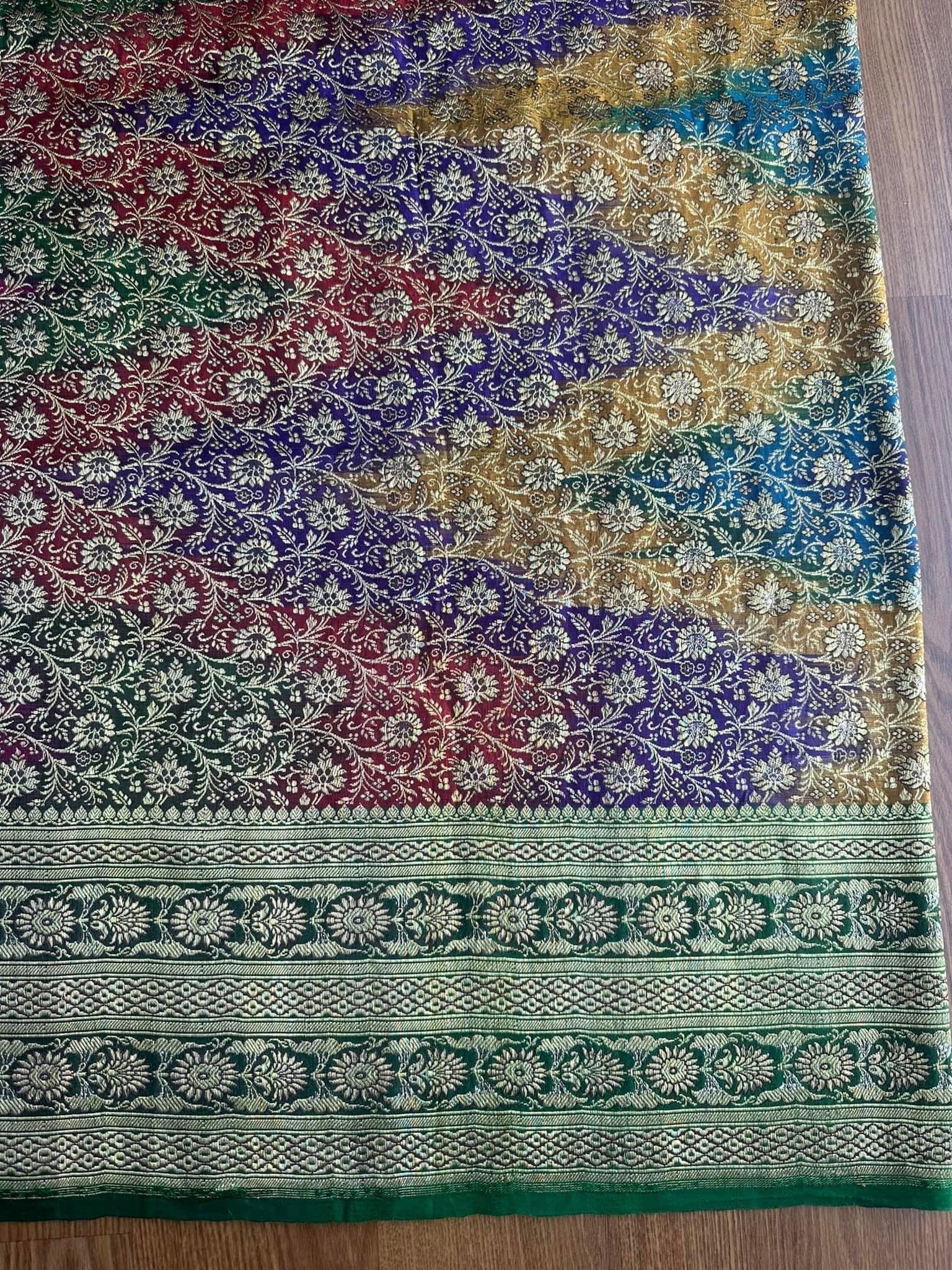 ซิ่น ผ้าปาโตล่า เส้นยืนไหมแท้ ขนาด 112x220ซม พื้นสีเขียว รหัส N9-SIL-1118660937