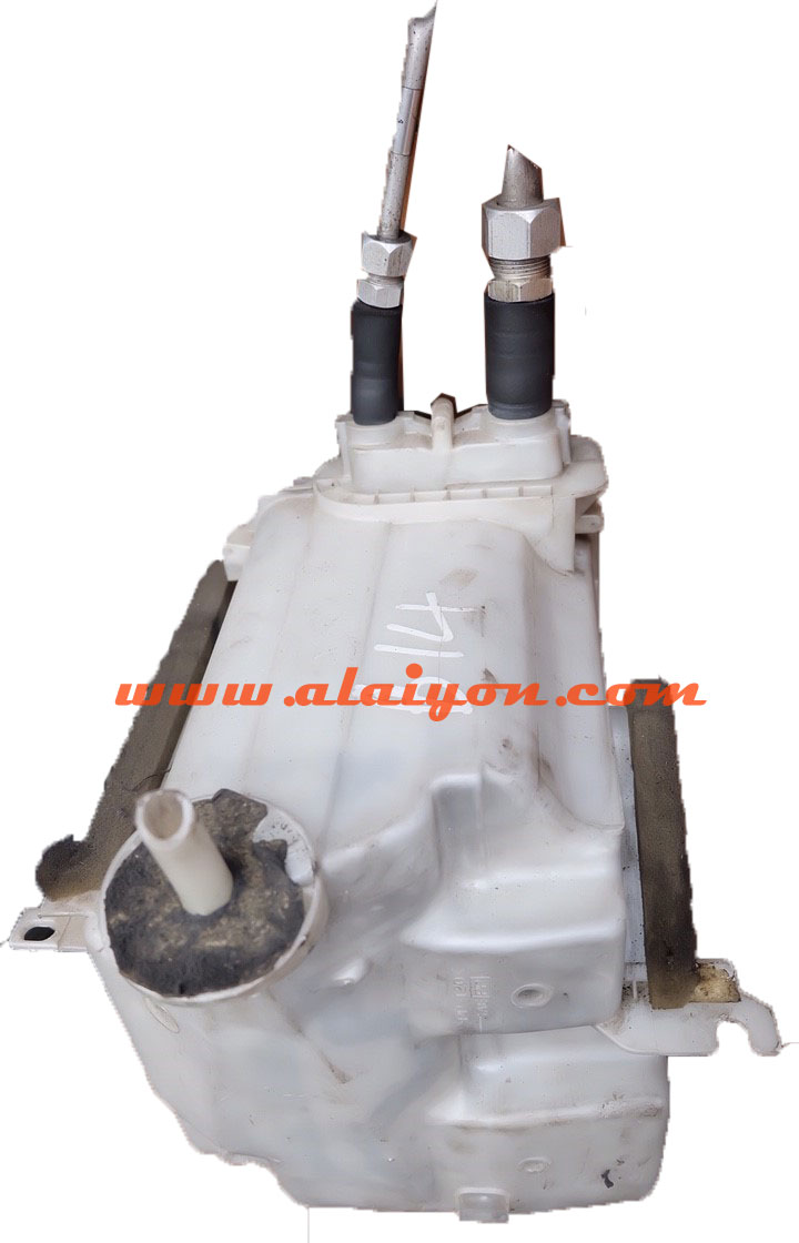 ตู้แอร์ NISSAN B14
