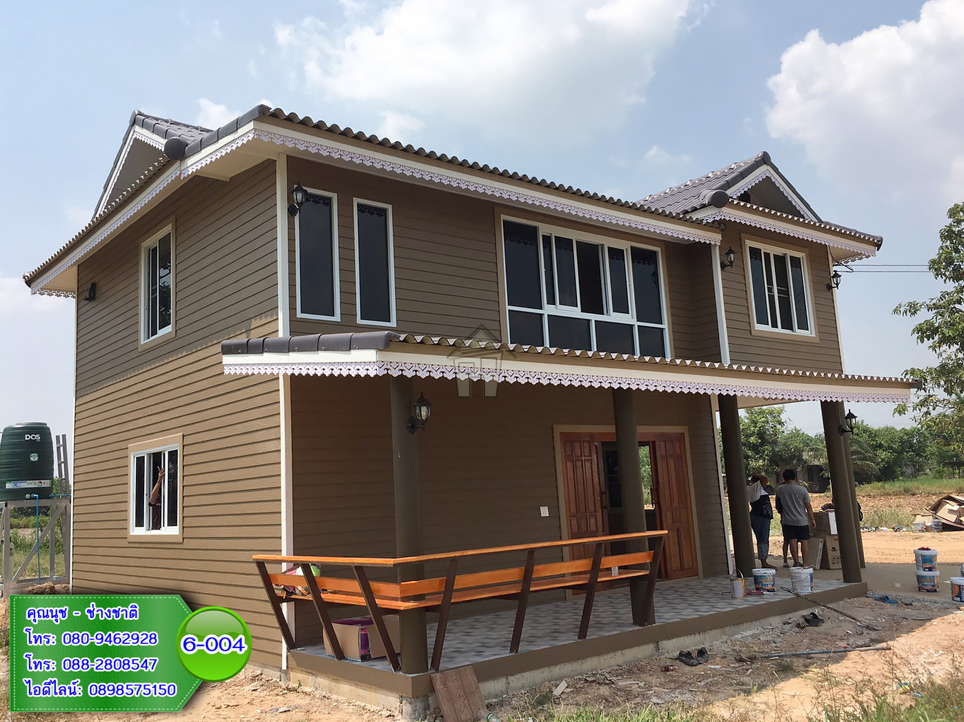 6-004 บ้านน็อคดาวน์ยกสูง 2 ชั้น ทรงปั้นหยาผสมมะนิลา สีน้ำตาล