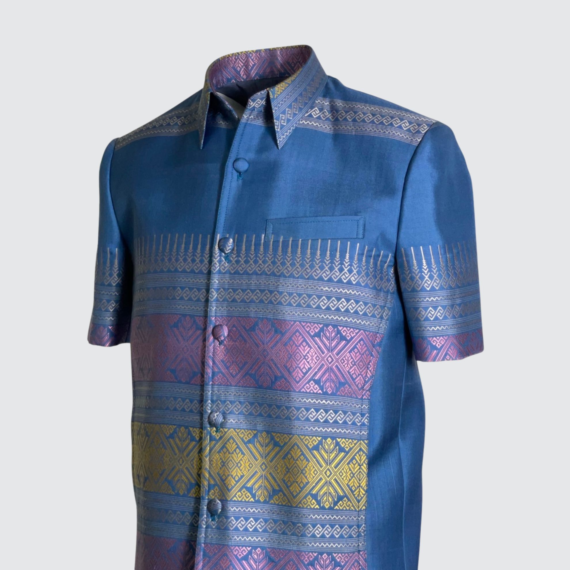 เสื้อสูทซาฟารี แขนสั้น ไหมแพรวา | ตัดเย็บตามรูปร่าง | เลือกสีผ้า ส่งไซส์ได้