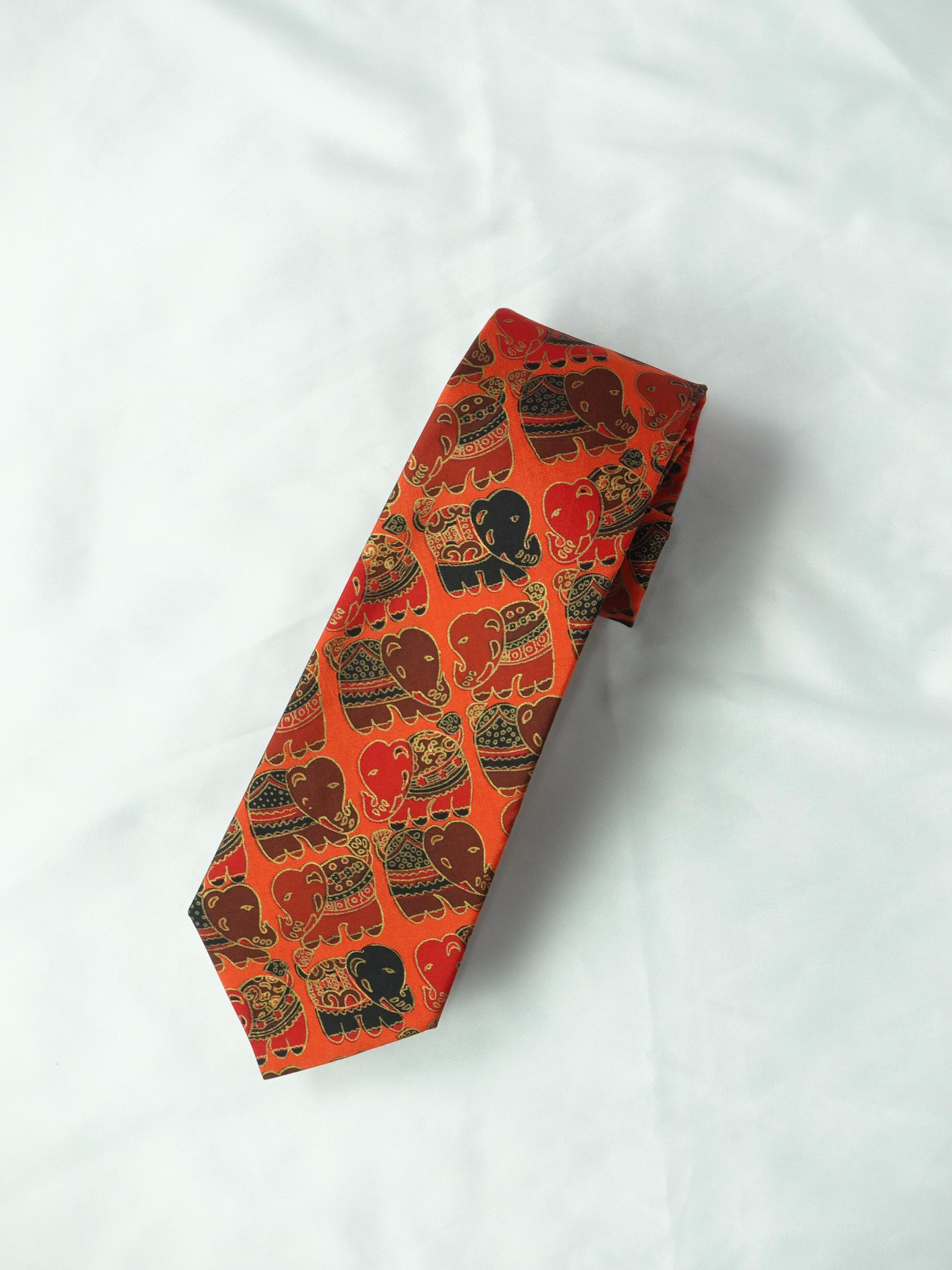 เนคไทผ้าไหมพิมพ์ลาย ลายช้าง ขนาดกว้าง 3.0นิ้ว สีส้ม รหัส NB-NY-0124681110