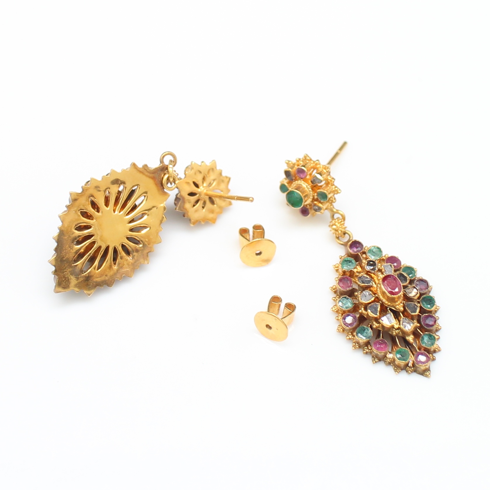 ER25379 ต่างหูสามสีตุ้งติ้ง ทับทิม มรกต เพชรซีก ทองแท้ 90% นน.รวม 10.6 กรัม