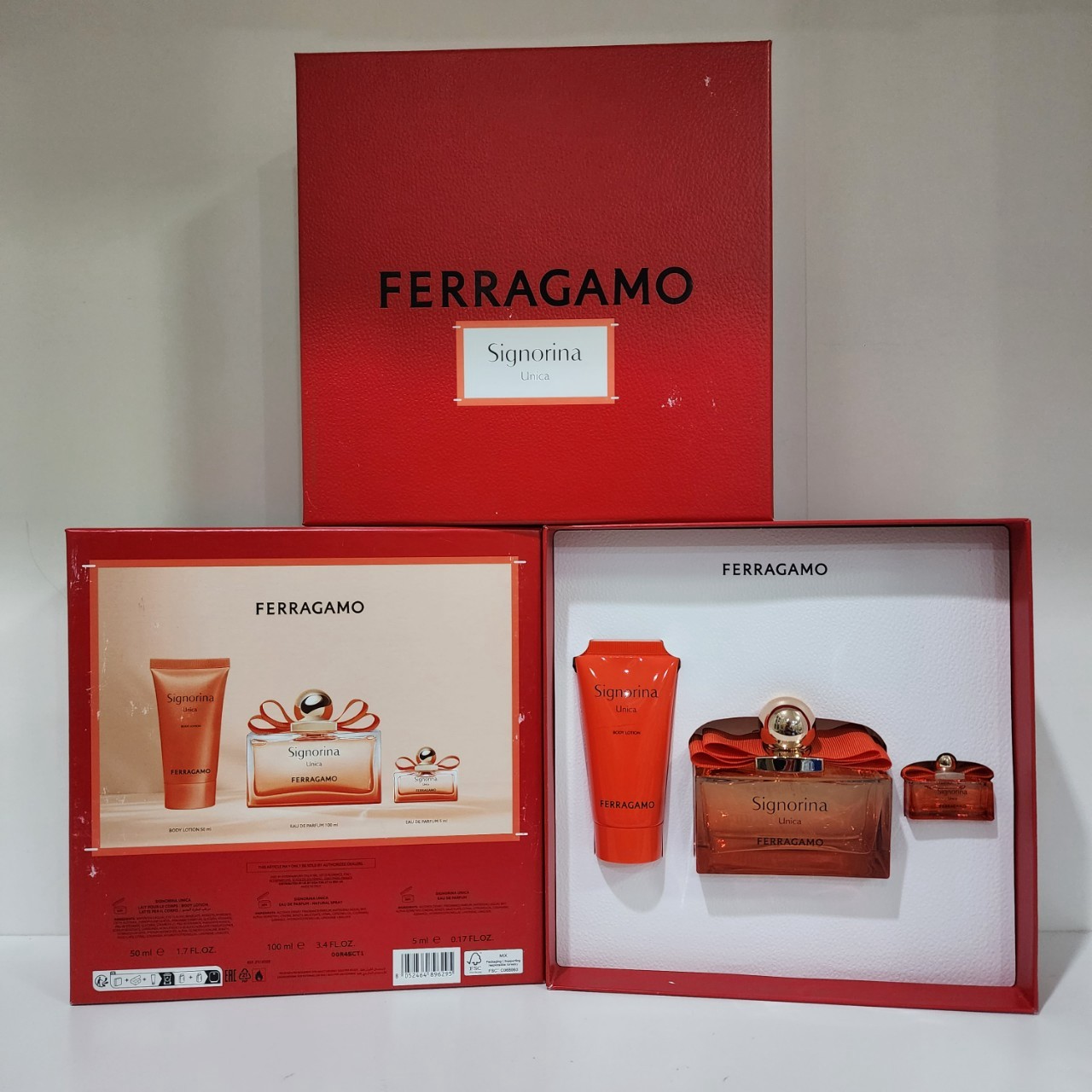 น้ำหอมแท้ Salvat0re Ferragam0 Sign0rina Unicha 100ml SET
