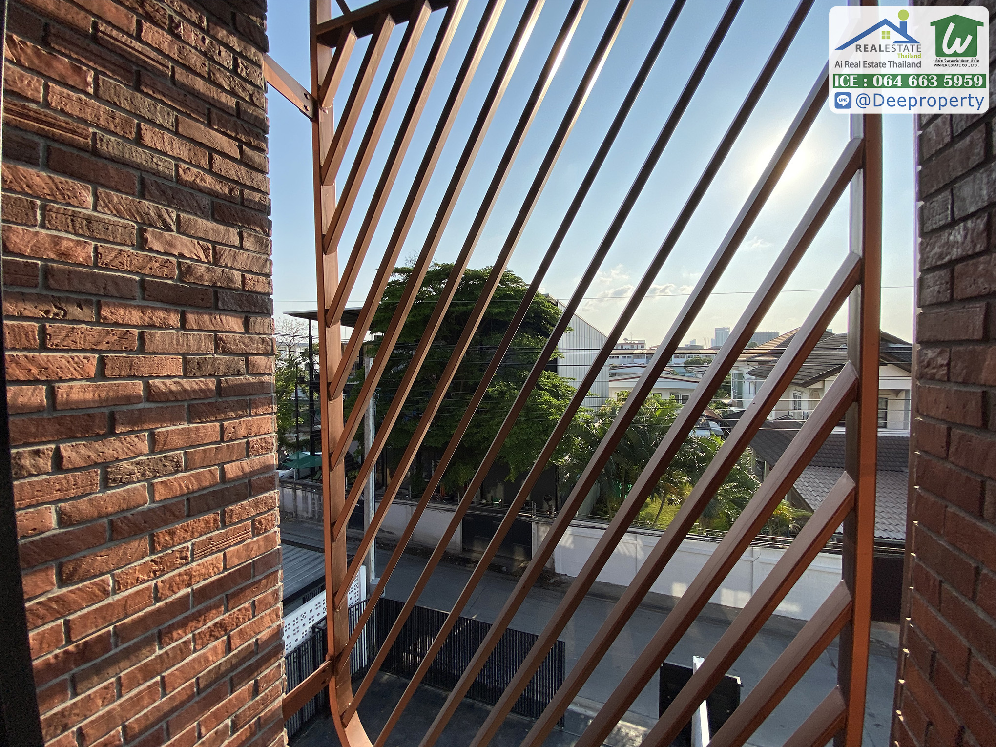 🏡ขายบ้านทาวน์โฮม BritLoft เกษตร-พหลฯ สวยโมเดิลสไตล์อังกฤษ เหมาะทำโฮมออฟฟิศ ใกล้เกษตร-นวมินทร์ และ ลาดปลาเค้า (กู้ได้เกิน)