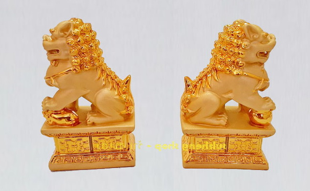 สิงโตสีทองเฝ้าประตูคู่มงคล ขนาดเล็ก สูง 4 นิ้ว