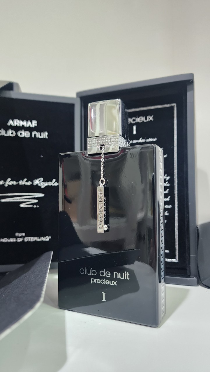 น้ำหอมแท้ Armaf Club de Nuit Precieux I for Men 55ml กล่องซีล กล่องอาจจะไม่สวย กลิ่นนี้เค้าว่าคล้าย Creed Aventus Absolu มากจ้า
