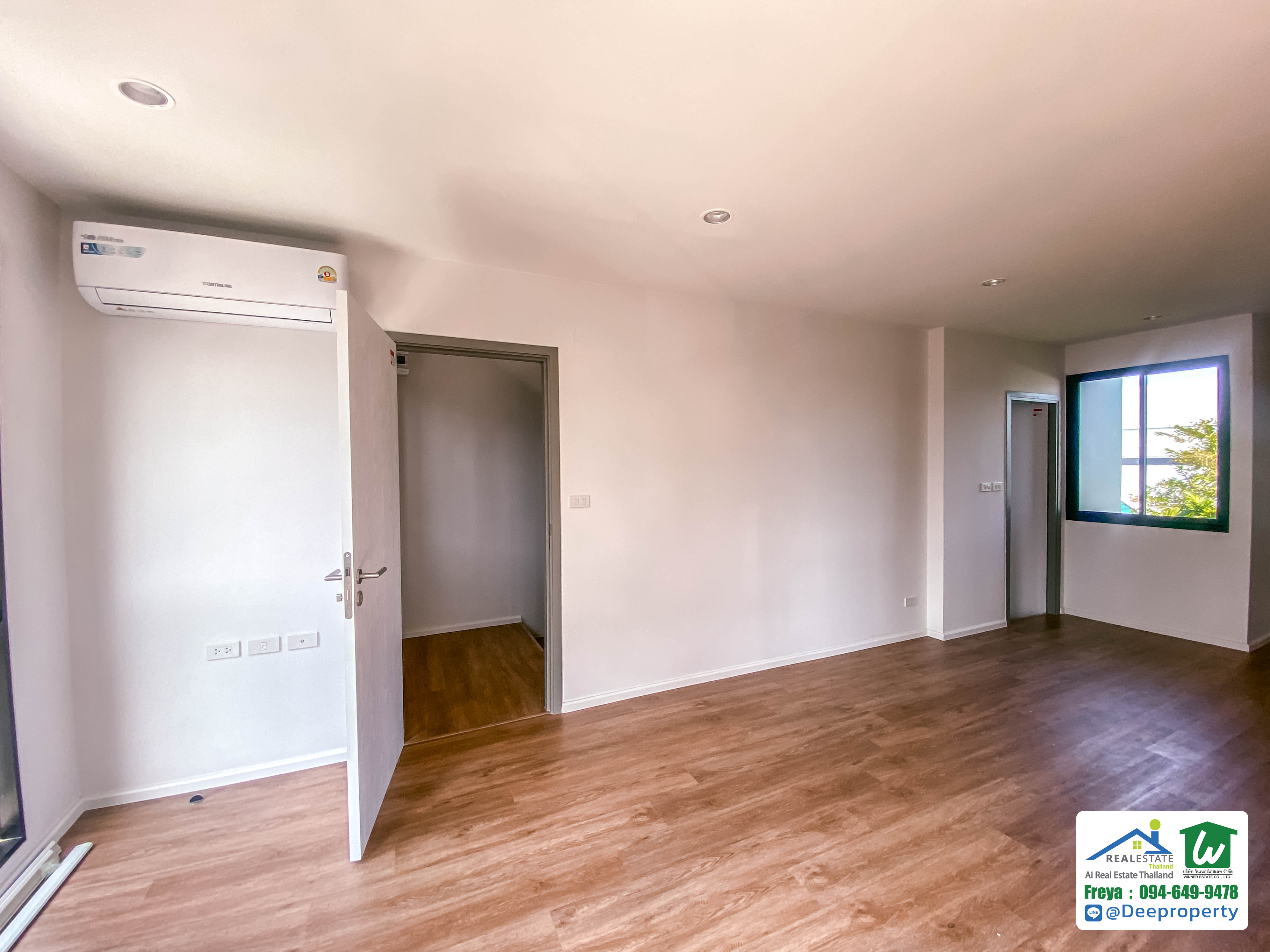 🏠✨ ขายโฮมออฟฟิศ BritLoft 3.5 ชั้น ดีไซน์ลอฟต์ โชคชัย4 ลาดพร้าว71 เหมาะอยู่อาศัยและทำออฟฟิศส่วนตัว!