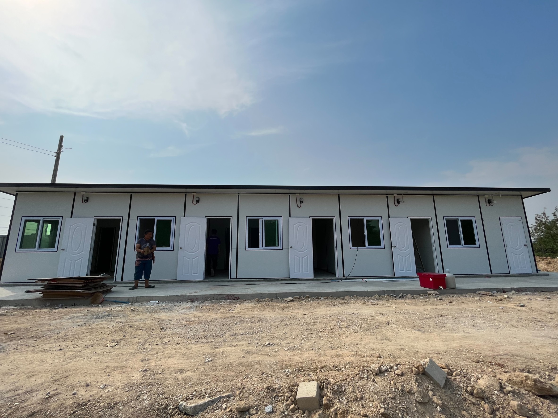 บ้านพักคนงาน บ้านพักพนักงาน ขนาด 3.60x18.30 เมตร ระยอง