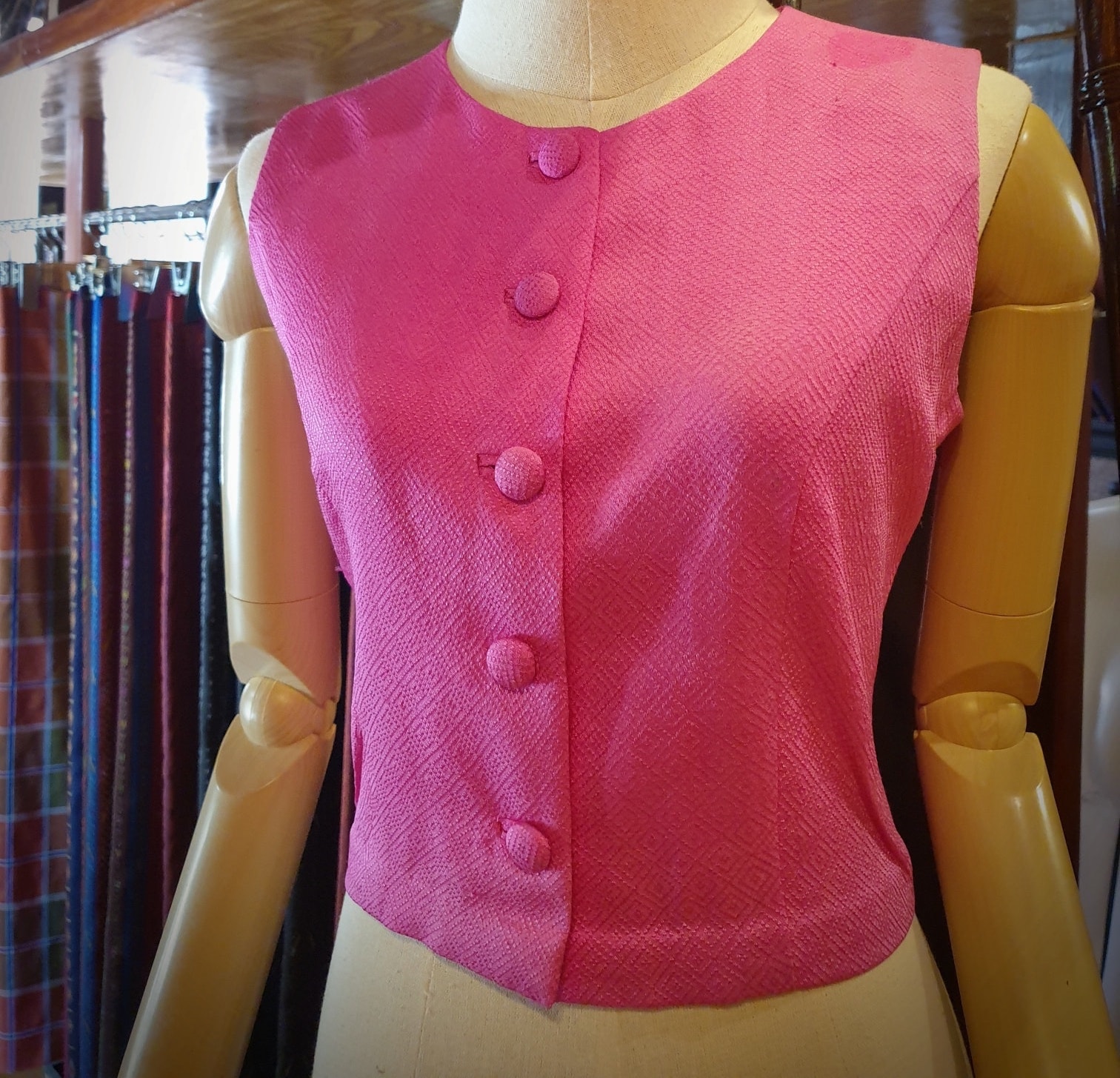 แบบตัด เสื้อผ้าไหม (ไม่รวมผ้า) ตามแบบ รหัส CUT-ST-0122661