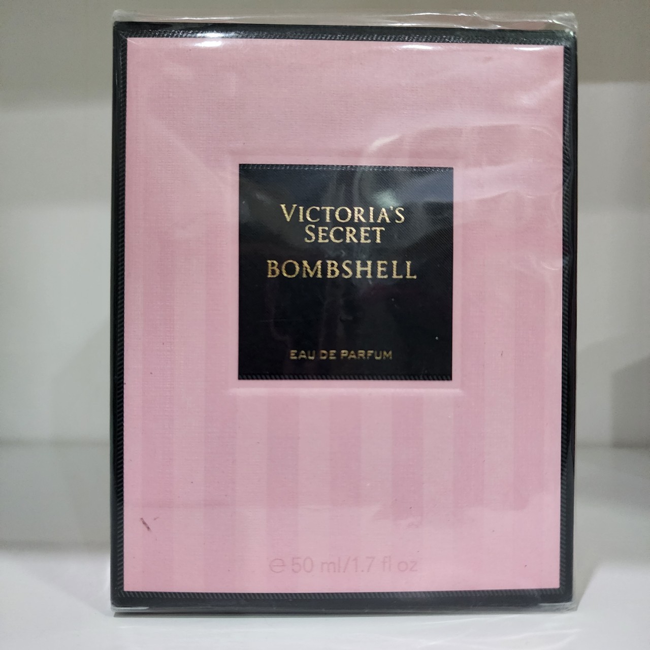 น้ำหอมแท้ Victoria's Secret Bombshell EDP 50ml กล่องซีล
